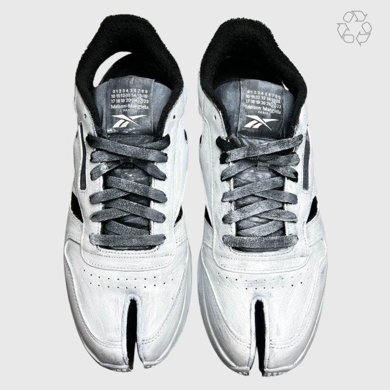 Maison Margiela x Reebok Classic Leather Tabi DQ Low 'Whiteout' Size 11.5 Pre-Owned