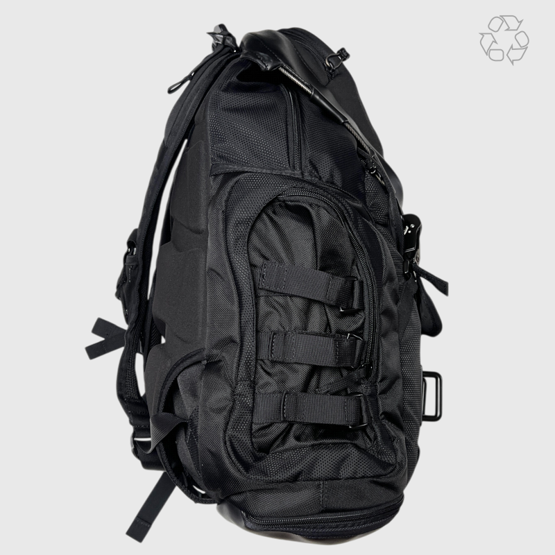 Oakley Kitchen Sink Backpack 'Stealth Black' One Size Pre-Owned