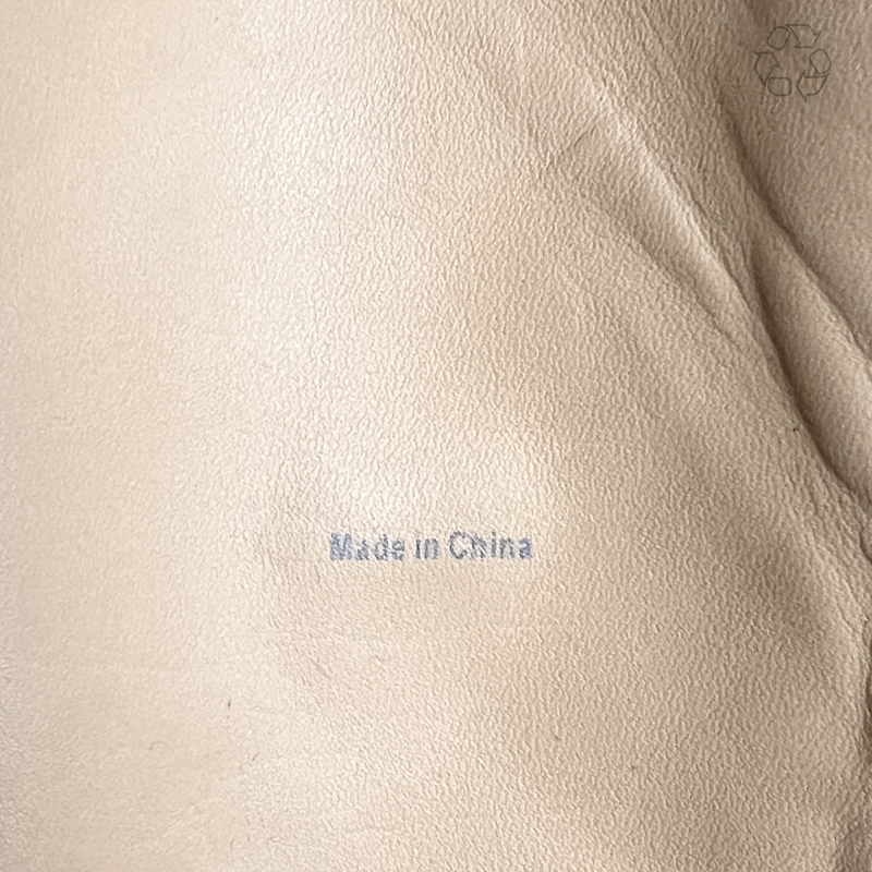 Vince 'Off White' Classic Leather Sneaker Size 11 Pre-Owned