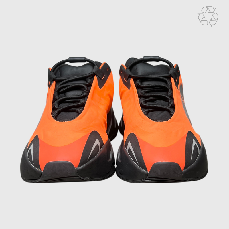 Yeezy x Adidas Boost 700 MNVN 'Orange' FV3258 Size 8.5 Pre-Owned