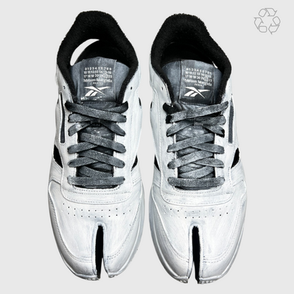 Maison Margiela x Reebok Classic Leather Tabi DQ Low 'Whiteout' Size 11.5 Pre-Owned