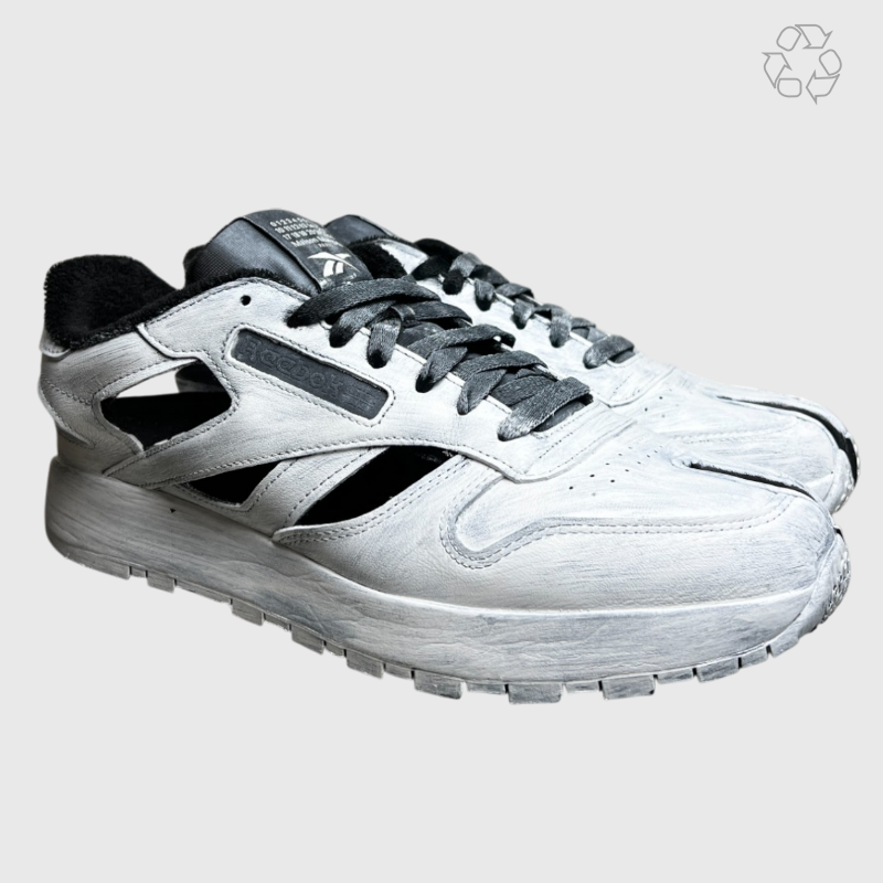 Maison Margiela x Reebok Classic Leather Tabi DQ Low 'Whiteout' Size 11.5 Pre-Owned