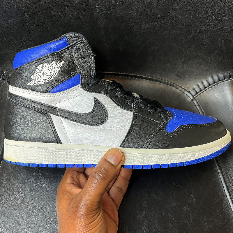 Air Jordan 1 Retro High OG 'Royal Toe' FW20 Size 10.5 Pre-Owned