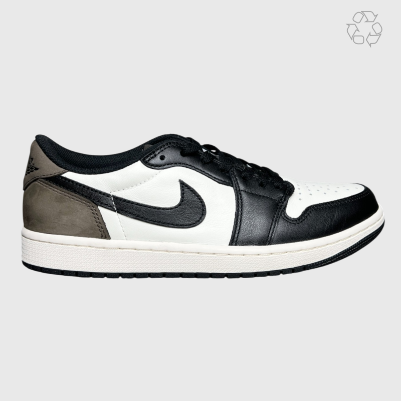 Air Jordan 1 Retro Low OG 'Mocha' Size 9.5 Pre-Owned