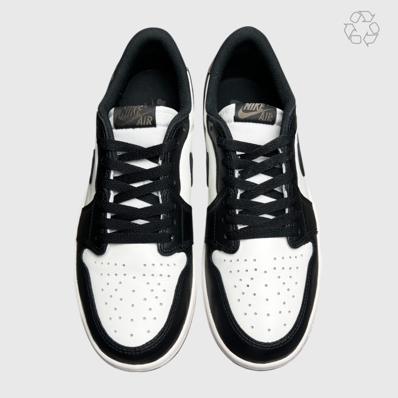 Air Jordan 1 Retro Low OG 'Mocha' Size 9.5 Pre-Owned