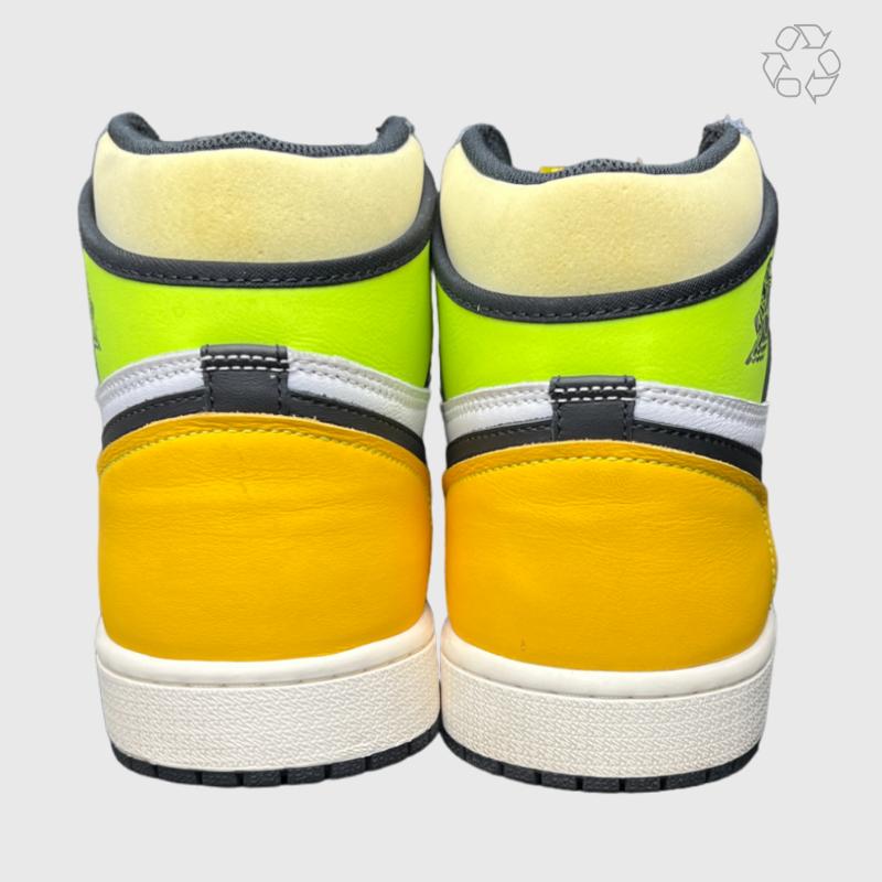 Air Jordan 1 Retro High OG 'Volt Gold' FW21 Size 10.5 Pre-Owned