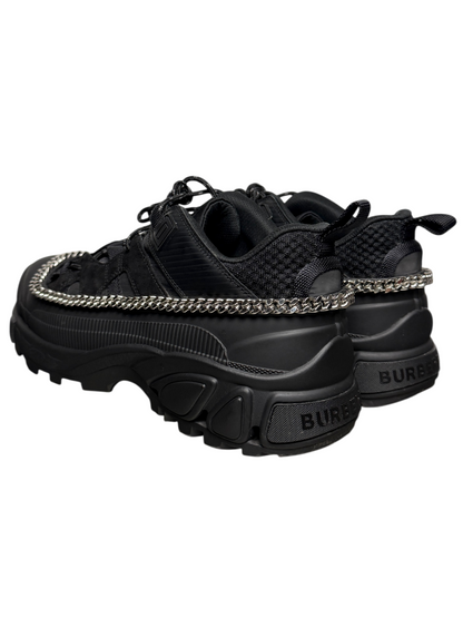 Burberry Arthur 'Chain - Black' 2021 GOAT EXCLUSIVE Size 42 Pre-Owned