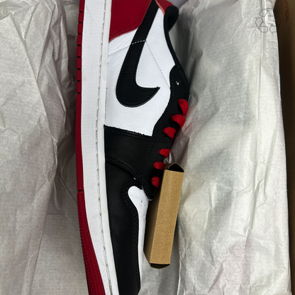 Air Jordan 1 Retro Low OG 'Black Toe' SS23 Size 10.5 Pre-Owned