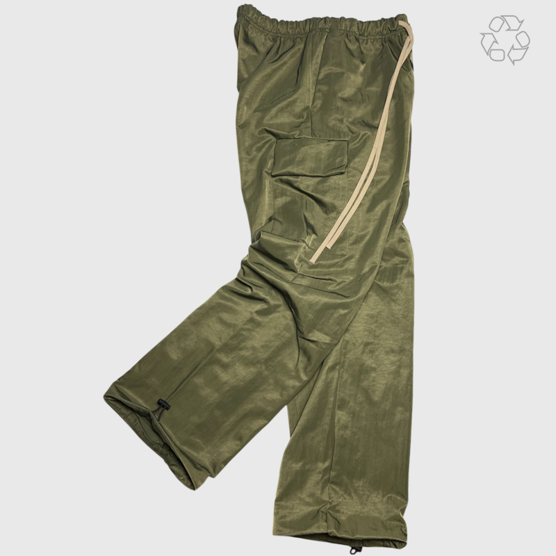 Fear Of God Essentials Textured Nylon Field Pant 'Military' FW24 Size Small Pre-Owned