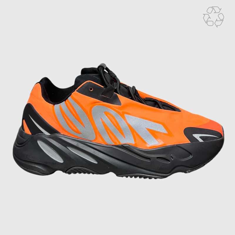 Yeezy x Adidas Boost 700 MNVN 'Orange' FV3258 Size 8.5 Pre-Owned