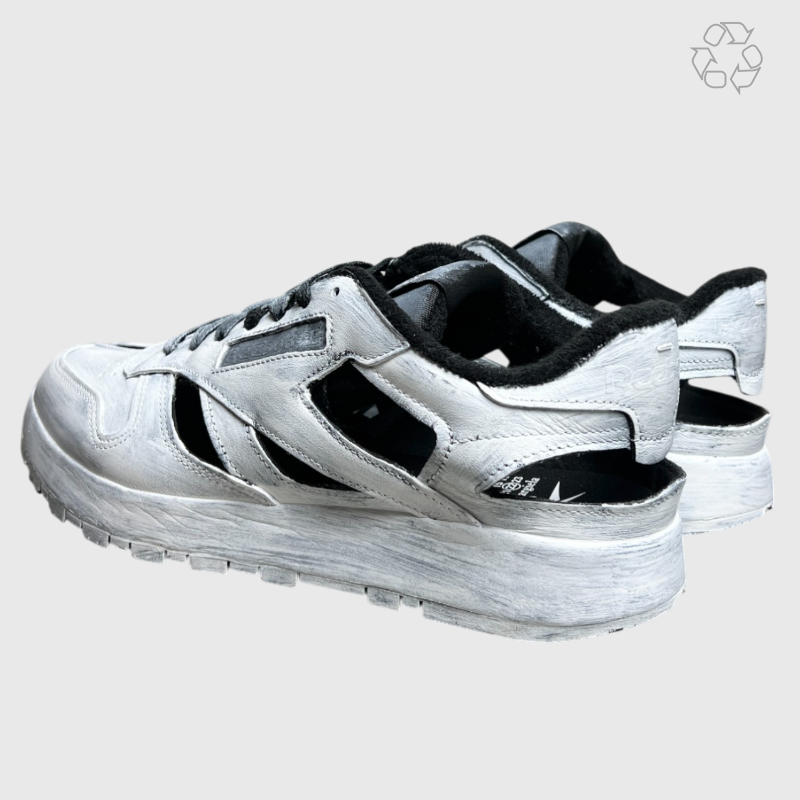 Maison Margiela x Reebok Classic Leather Tabi DQ Low 'Whiteout' Size 11.5 Pre-Owned