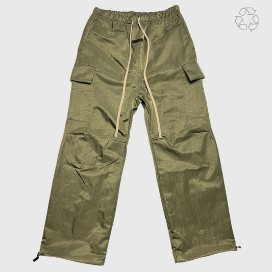 Fear Of God Essentials Textured Nylon Field Pant 'Military' FW24 Size Small Pre-Owned
