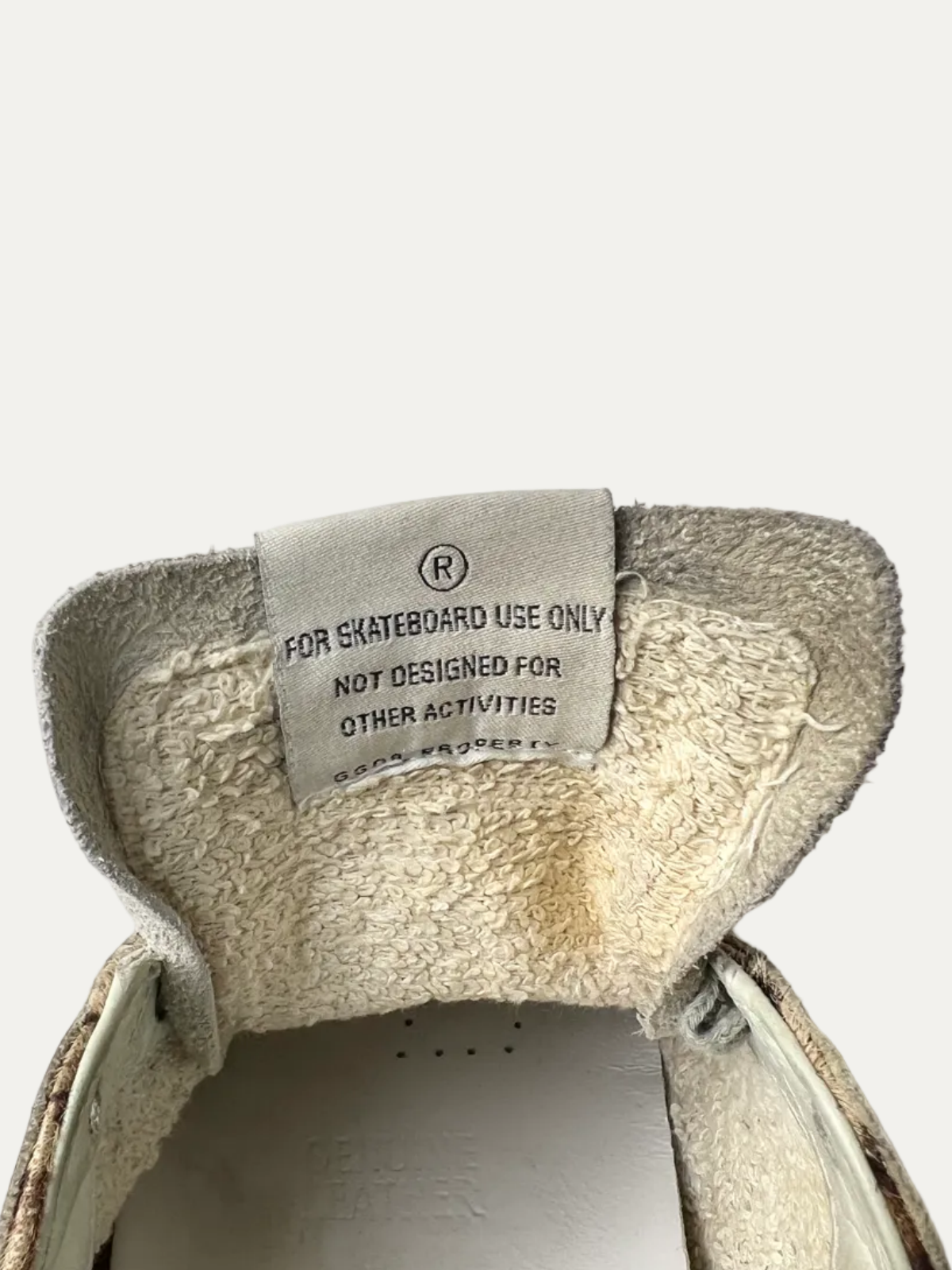 Golden Goose Women's Superstar 'Leopard Print/Black Star' Size 39 Pre-Owned