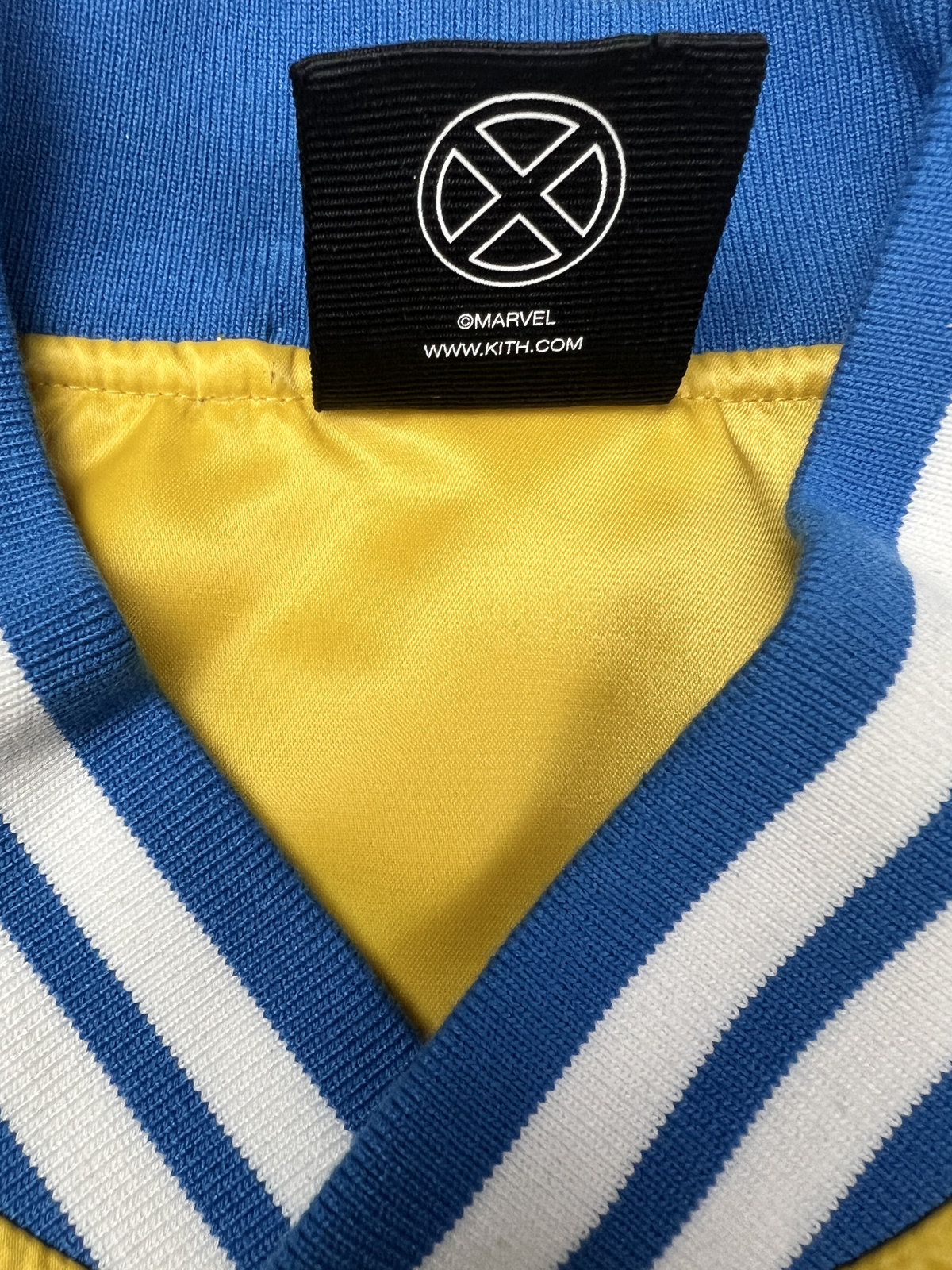 Kith x Marvel X-Men Wolverine Satin Bomber Jacket Size L Pre-Owned