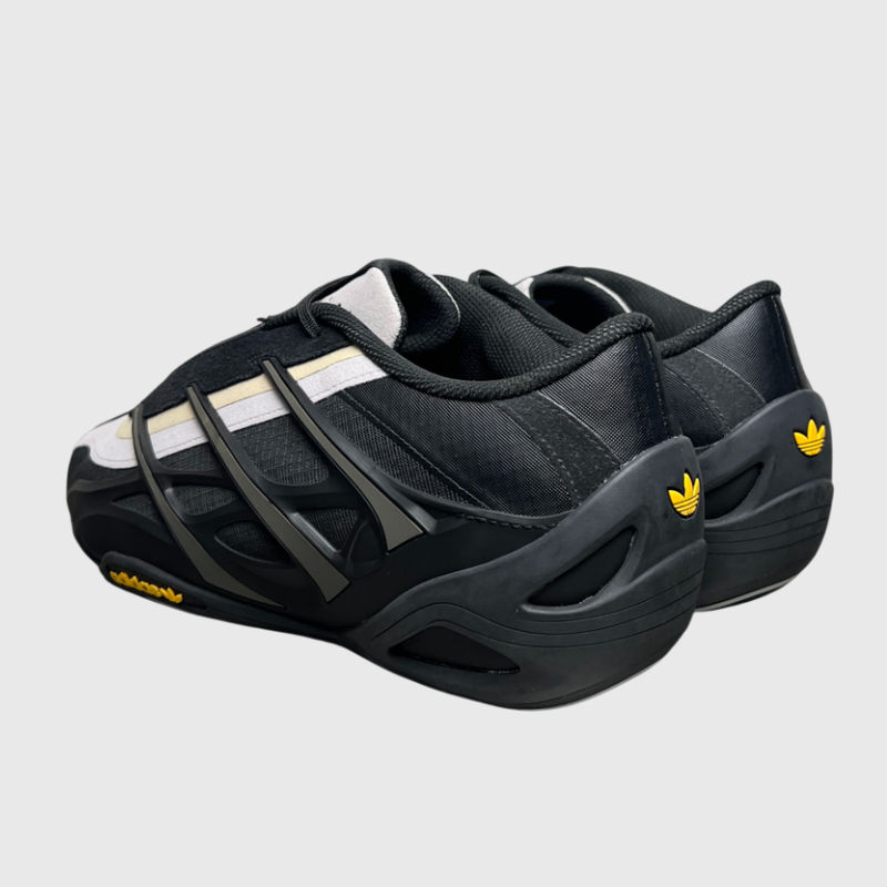 Bad Bunny x Adidas Adi Racer GT Low 'Sand' Size 11 New