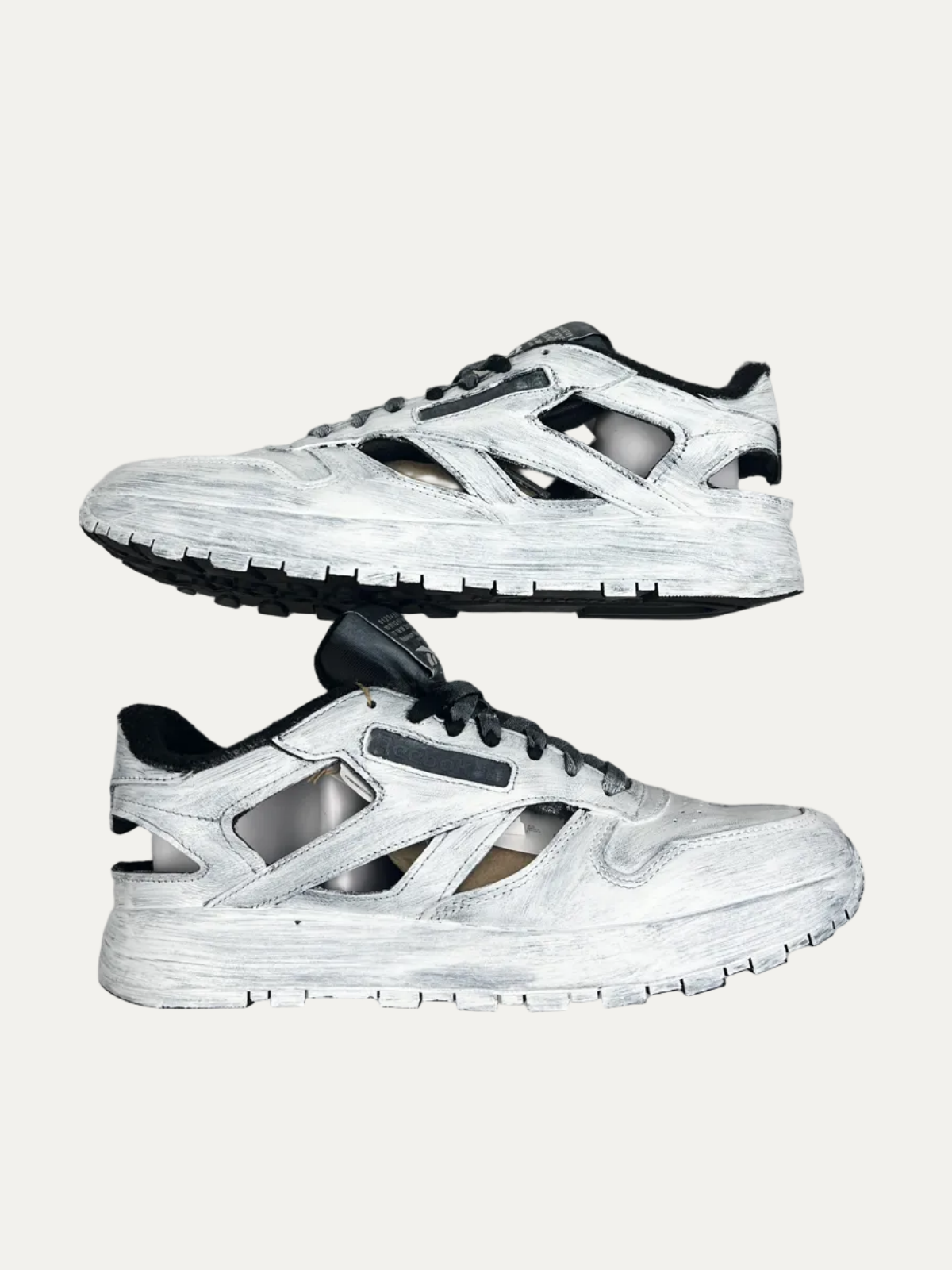 Maison Margiela x Reebok Classic Leather Tabi DQ Low 'Bianchetto' Size 11.5 Pre-Owned