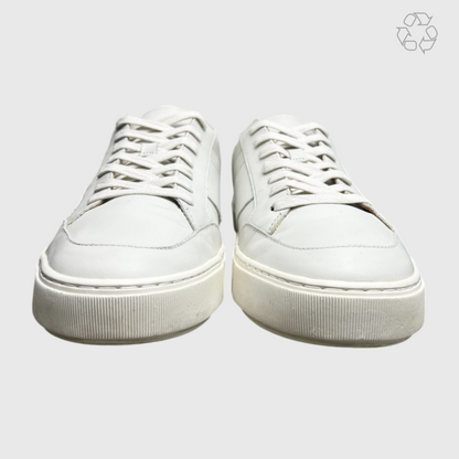 Vince 'Off White' Classic Leather Sneaker Size 11 Pre-Owned