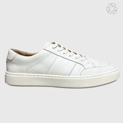 Vince 'Off White' Classic Leather Sneaker Size 11 Pre-Owned
