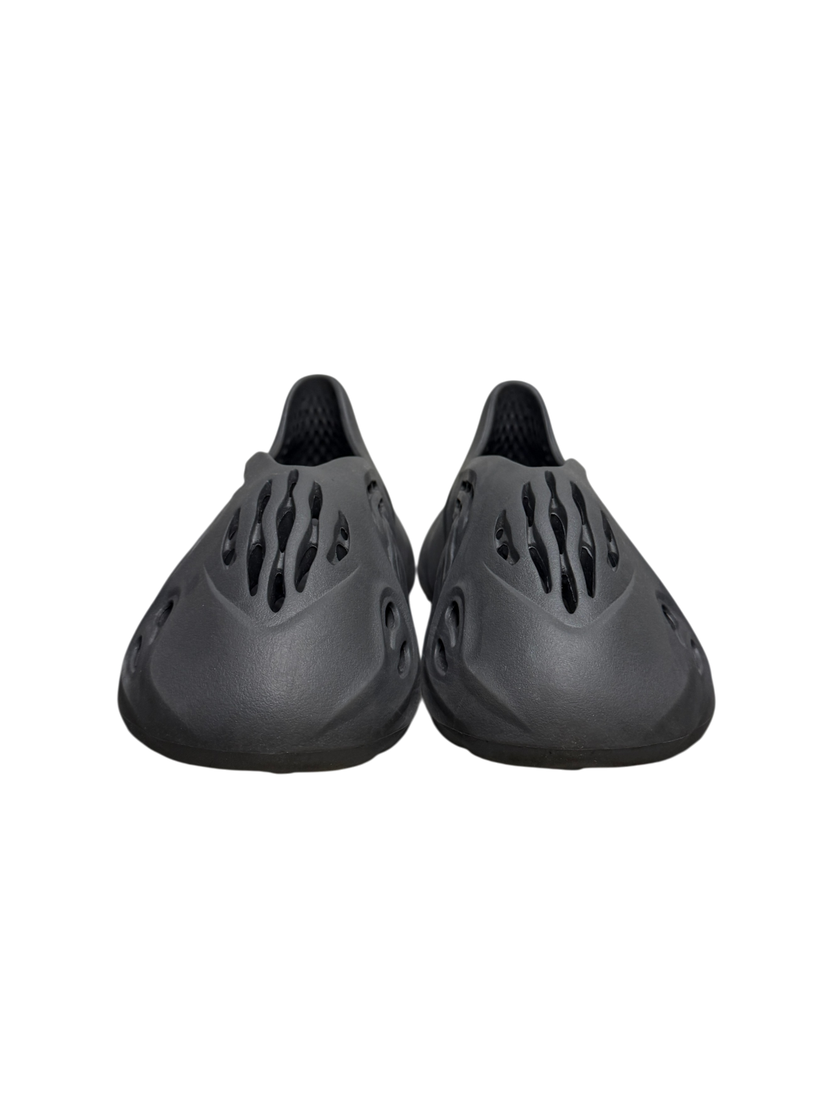 adidas Yeezy Foam Runner 'Onyx' 2022 Size 7 Pre-Owned